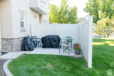 2542 W Mont Sur Dr, Riverton, UT 84065 - Photo 9