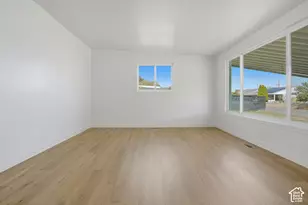 2967 W Appleton Dr, West Valley, UT 84119 - Photo 11