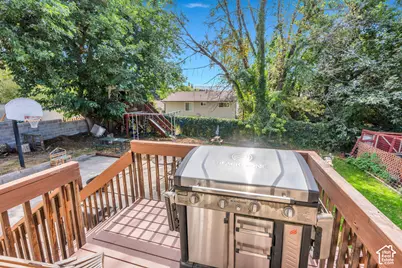 892 E Bear Canyon Rd S, Sandy, UT 84094 - Photo 23