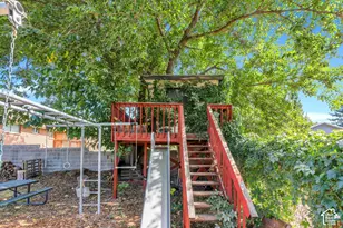 892 E Bear Canyon Rd S, Sandy, UT 84094 - Photo 31