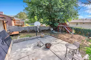 892 E Bear Canyon Rd S, Sandy, UT 84094 - Photo 29