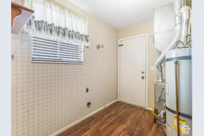 2983 W Sussex Pl, West Valley, UT 84119 - Photo 23