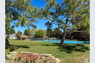 2983 W Sussex Pl, West Valley, UT 84119 - Photo 27