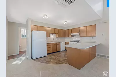 2983 W Sussex Pl, West Valley, UT 84119 - Photo 13