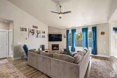 593 W 2030 N, Tooele, UT 84074 - Photo 9