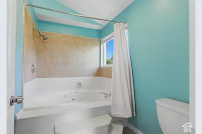 149 E Shadowbrook Ln, Kaysville, UT 84037 - Photo 17