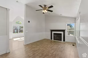 149 E Shadowbrook Ln, Kaysville, UT 84037 - Photo 9