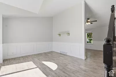 149 E Shadowbrook Ln, Kaysville, UT 84037 - Photo 5