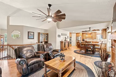 14138 S Pheasant Hollow Ln, Bluffdale, UT 84065 - Photo 19