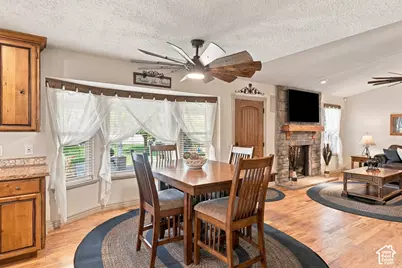 14138 S Pheasant Hollow Ln, Bluffdale, UT 84065 - Photo 21