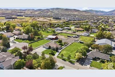 14138 S Pheasant Hollow Ln, Bluffdale, UT 84065 - Photo 99