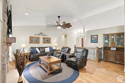14138 S Pheasant Hollow Ln, Bluffdale, UT 84065 - Photo 17