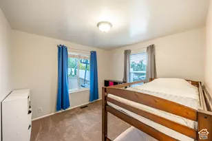 970 E 2050 S, Bountiful, UT 84010 - Photo 13