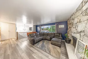 970 E 2050 S, Bountiful, UT 84010 - Photo 5