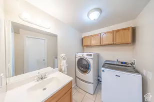 970 E 2050 S, Bountiful, UT 84010 - Photo 19