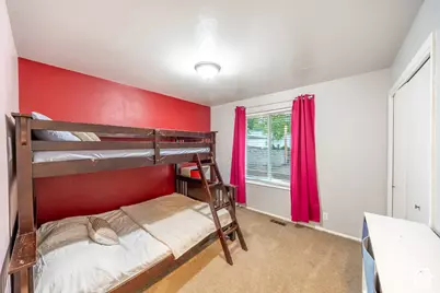 970 E 2050 S, Bountiful, UT 84010 - Photo 15