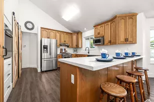 141 S 900 E, Lindon, UT 84042 - Photo 5