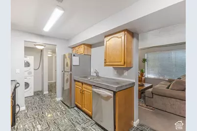 1861 W 600 N #A-6, Salt Lake City, UT 84116 - Photo 3