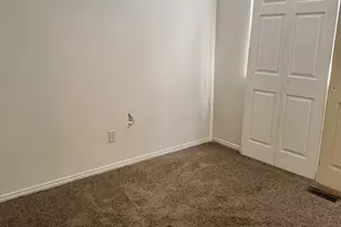 263 W Meadowbrook Dr S, Ogden, UT 84404 - Photo 7