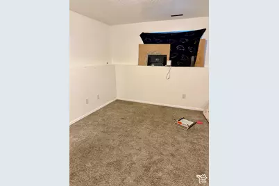263 W Meadowbrook Dr S, Ogden, UT 84404 - Photo 11