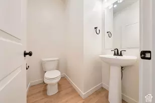 9340 N Vernham Ln, Eagle Mountain, UT 84005 - Photo 7