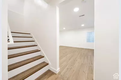 9340 N Vernham Ln, Eagle Mountain, UT 84005 - Photo 21