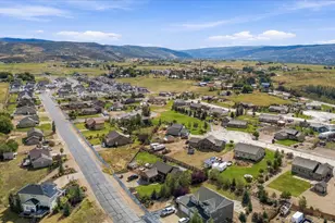 437 Scenic Rd, Francis, UT 84036 - Photo 43