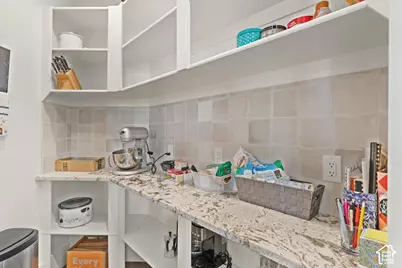 6127 N Lariat Ln, Mountain Green, UT 84050 - Photo 25