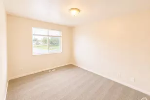 1100 E 1525 S, Clearfield, UT 84015 - Photo 11