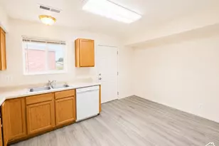 1100 E 1525 S, Clearfield, UT 84015 - Photo 5