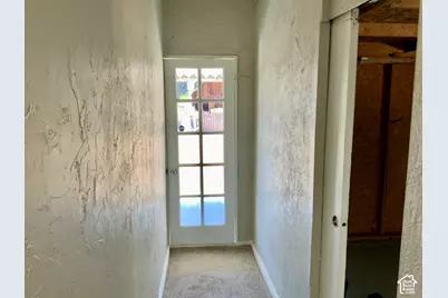 137 N Main St, Monroe, UT 84754 - Photo 31
