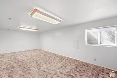 7061 S 2980 W, West Jordan, UT 84084 - Photo 27