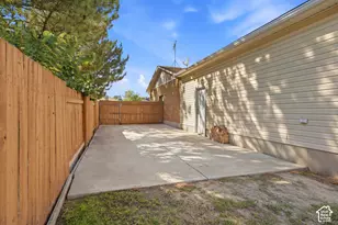 7061 S 2980 W, West Jordan, UT 84084 - Photo 11