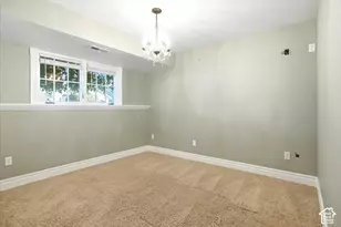 255 W 100 S, Orem, UT 84058 - Photo 19