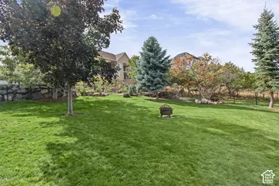348 S Elk Ridge Dr, Elk Ridge, UT 84651 - Photo 51