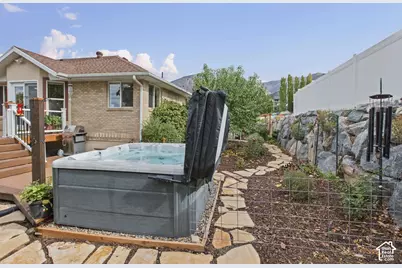 348 S Elk Ridge Dr, Elk Ridge, UT 84651 - Photo 49