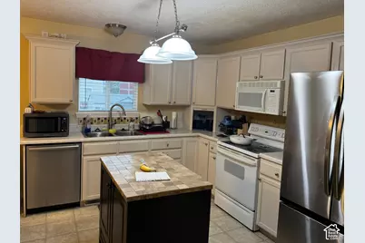 7598 N Park St, Eagle Mountain, UT 84005 - Photo 7