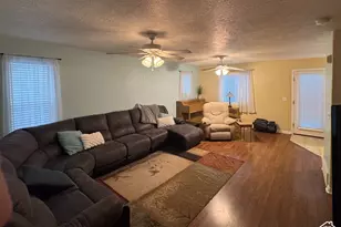 7598 N Park St, Eagle Mountain, UT 84005 - Photo 3