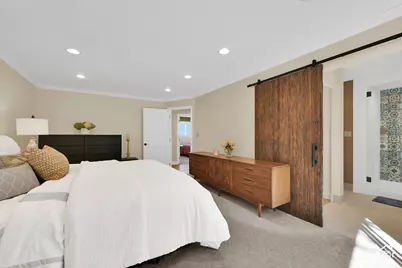 1095 S Oak Hills Way E, Salt Lake City, UT 84108 - Photo 31