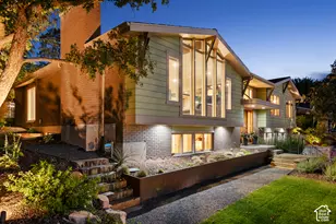 1095 S Oak Hills Way E, Salt Lake City, UT 84108 - Photo 1