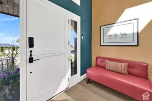 1095 S Oak Hills Way E, Salt Lake City, UT 84108 - Photo 11