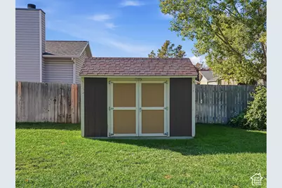 11846 S 3200 W, Riverton, UT 84065 - Photo 13