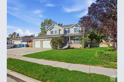 11846 S 3200 W, Riverton, UT 84065 - Photo 9