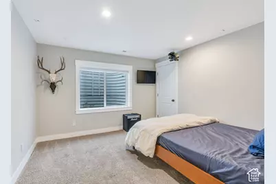 2104 E Weeping Cherry Ln, Eagle Mountain, UT 84005 - Photo 13