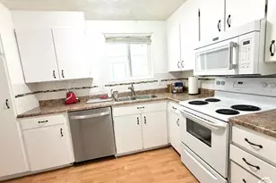 4410 S Jarrah St, Taylorsville, UT 84123 - Photo 3