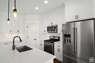 15392 S Skyraider Ln, Bluffdale, UT 84065 - Photo 5