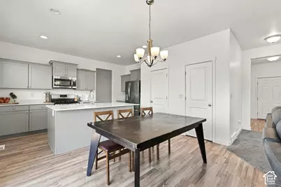 1074 S 4000 W, Syracuse, UT 84075 - Photo 7