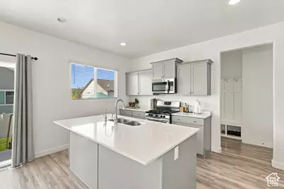 1074 S 4000 W, Syracuse, UT 84075 - Photo 9