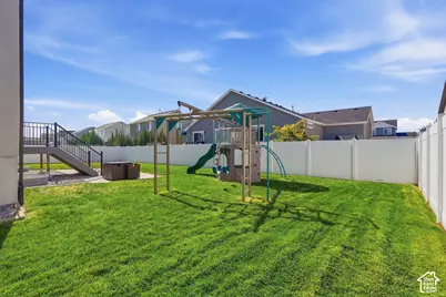 1074 S 4000 W, Syracuse, UT 84075 - Photo 31