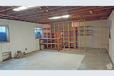 2680 S Imperial St E, Salt Lake City, UT 84106 - Photo 17